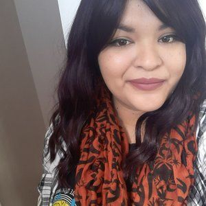 Meet your Posher, Carmen